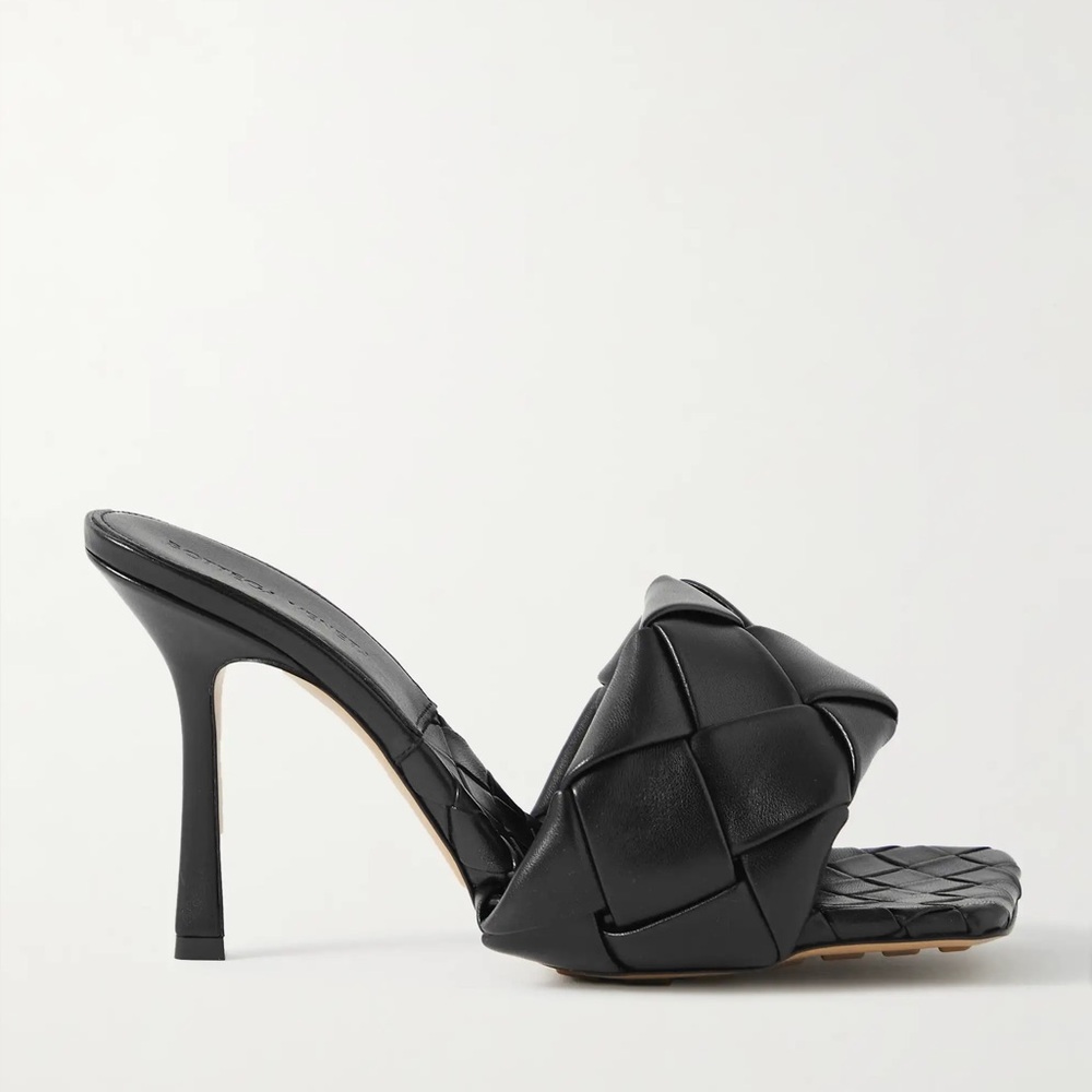 BOTTEGA VENETA Black Lido intrecciato leather mules 90mm heels
